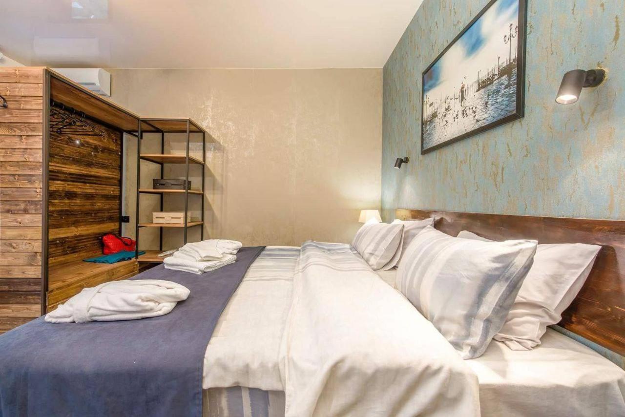 Terra Bridge Hotel Tbilisi Bagian luar foto